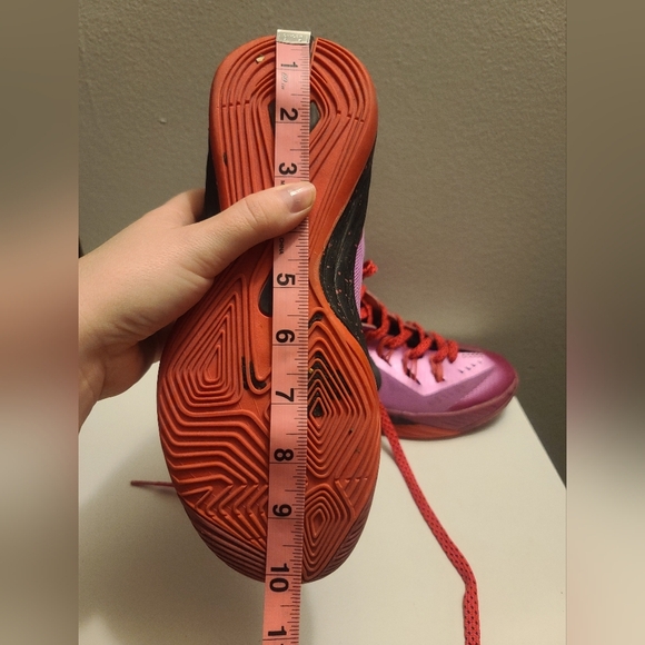 Nike hyperdunk high top athletic sneakers - Picture 10 of 10